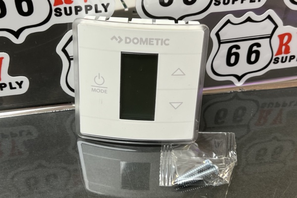 3316250.700 SINGLE ZONE LCD THERMOSTAT WHITE